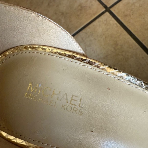 Michael Kors Martina Gold Metallic Snake Embossed Heels SZ Various Orig. $195 - Picture 9 of 16